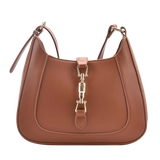 Bolsa de Ombro Wine em Couro com Alça Ajustável - Minimalista e Elegante