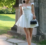 Vestido Branco Elegante Antonella Estilo Princesa - Mangas Bufantes e Saia Rodada