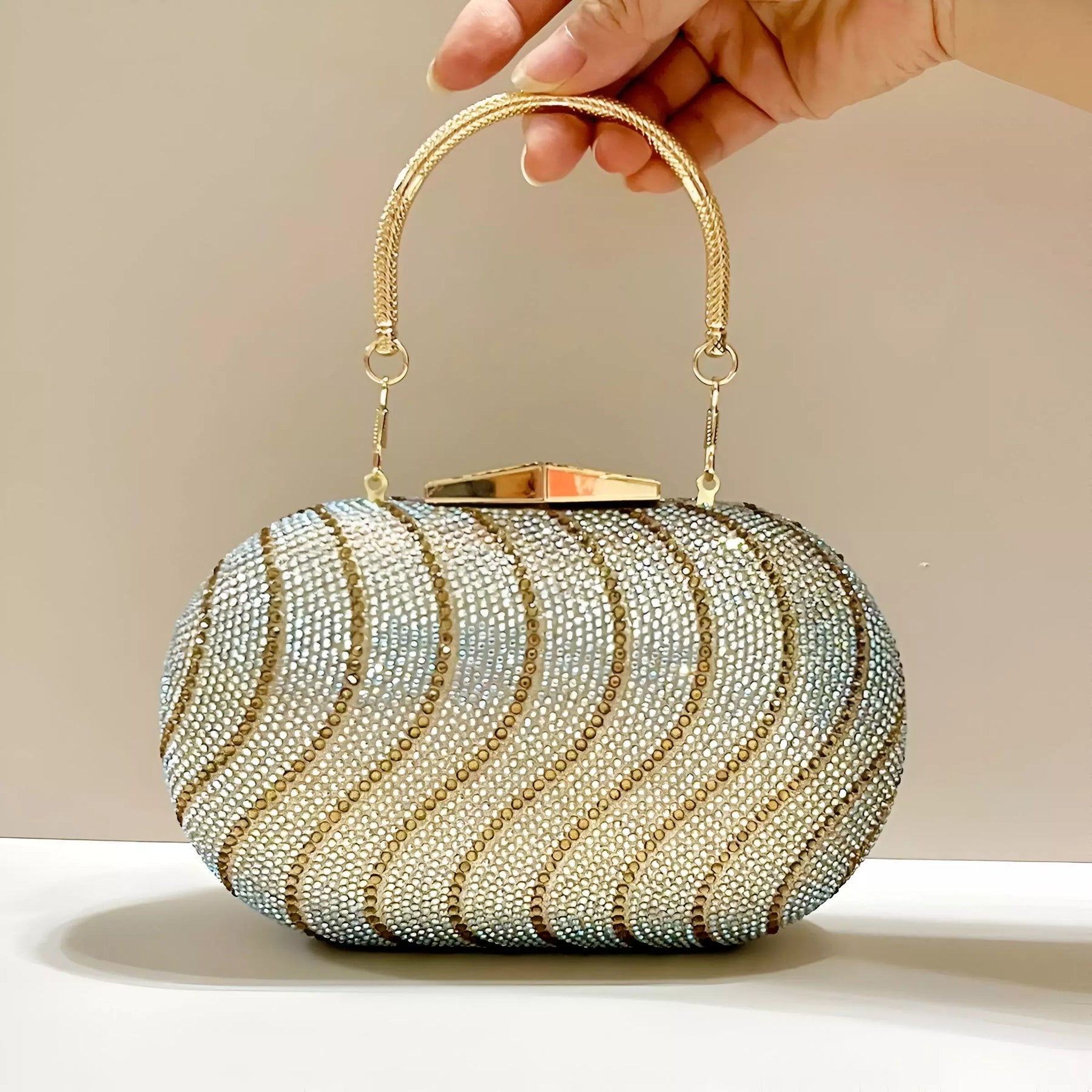 Bolsa Clutch em Pedraria | Ideal para Festas e Eventos Noturnos