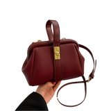 Bolsa de Ombro em Couro | Praticidade - Design Retro Vintage
